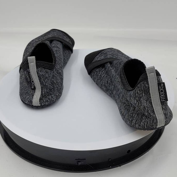 New Fit Kicks Woven Live Well Heather black flats.  Small 5.5-6.5 - Picture 4 of 8